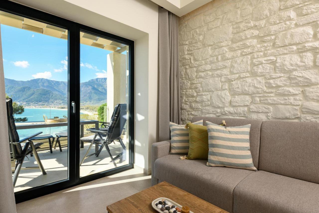 Apartamento Archetypo Luxury Living Chrysi Ammoudia Exterior foto